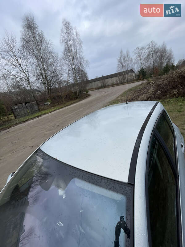 Хетчбек Renault Megane 2003 в Яворові