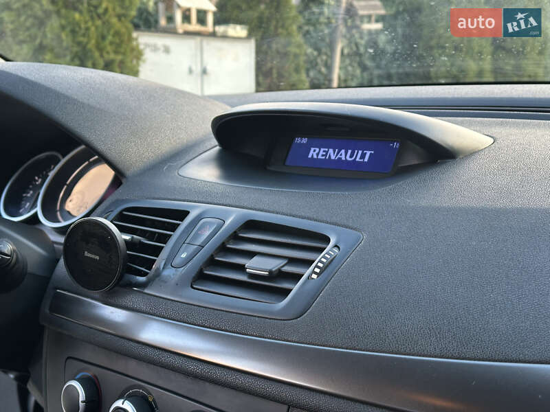 Хэтчбек Renault Megane 2014 в Одессе фото 38 Хэтчбек Renault Megane 2014 в Одессе