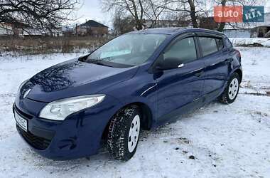 Хэтчбек Renault Megane 2011 в Котельве