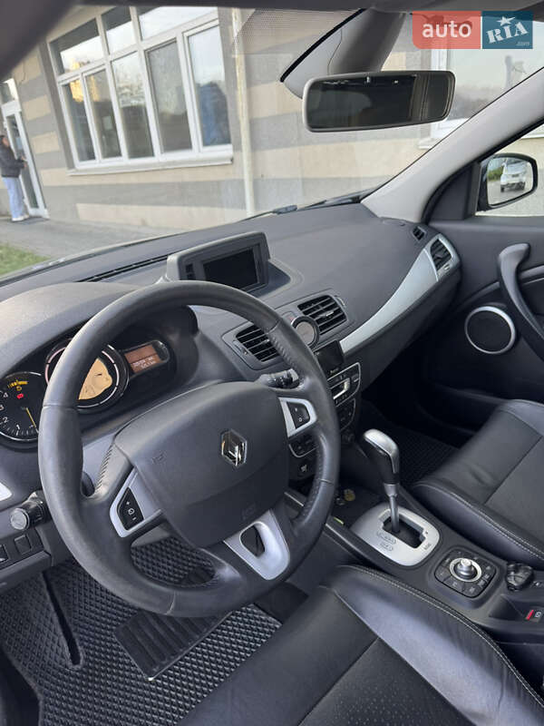 Універсал Renault Megane 2011 в Києві фото 10 Універсал Renault Megane 2011 в Києві