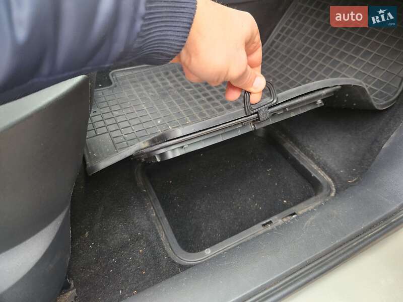 Универсал Renault Megane 2007 в Полтаве фото 32 Универсал Renault Megane 2007 в Полтаве