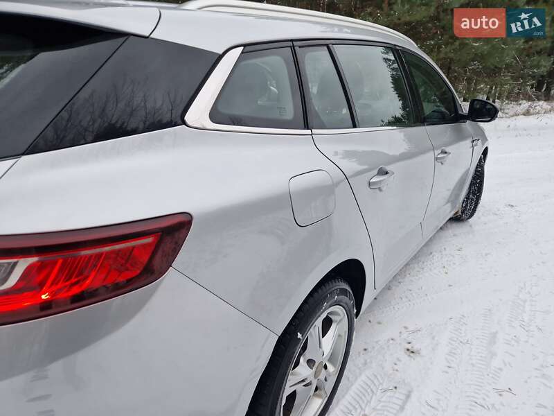 Универсал Renault Megane 2017 в Буче фото 9 Универсал Renault Megane 2017 в Буче