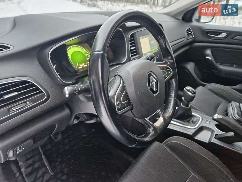 Универсал Renault Megane 2017 в Буче фото 16 Универсал Renault Megane 2017 в Буче