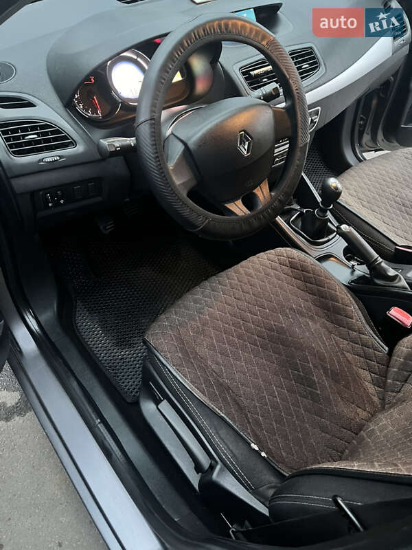Хетчбек Renault Megane 2014 в Бару