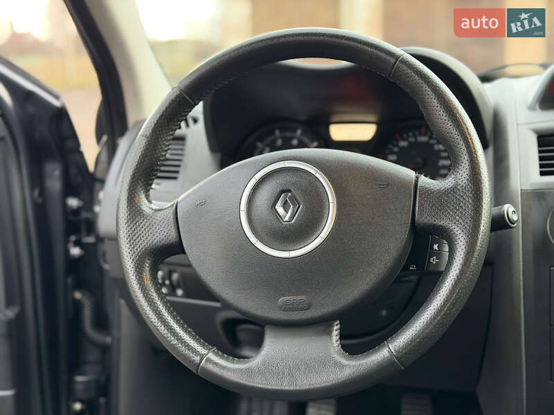 Седан Renault Megane 2009 в Камне-Каширском