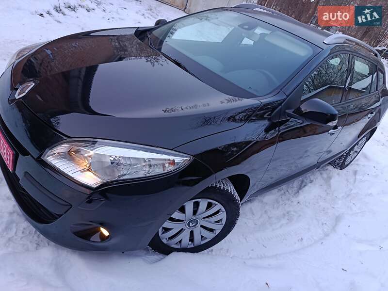Універсал Renault Megane 2011 в Полтаві фото Універсал Renault Megane 2011 в Полтаві