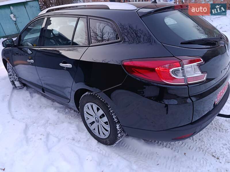 Універсал Renault Megane 2011 в Полтаві фото 17 Універсал Renault Megane 2011 в Полтаві