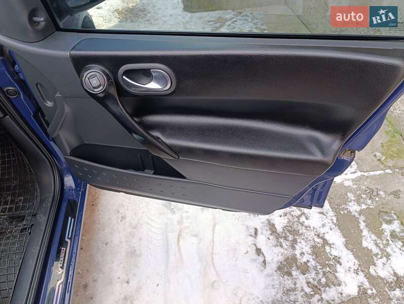 Хэтчбек Renault Megane 2006 в Львове фото 54 Хэтчбек Renault Megane 2006 в Львове