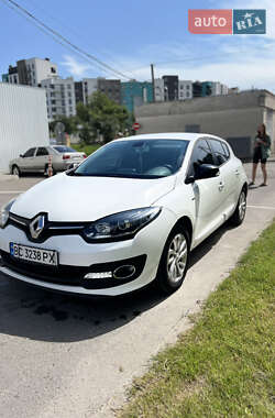 Хэтчбек Renault Megane 2015 в Городке