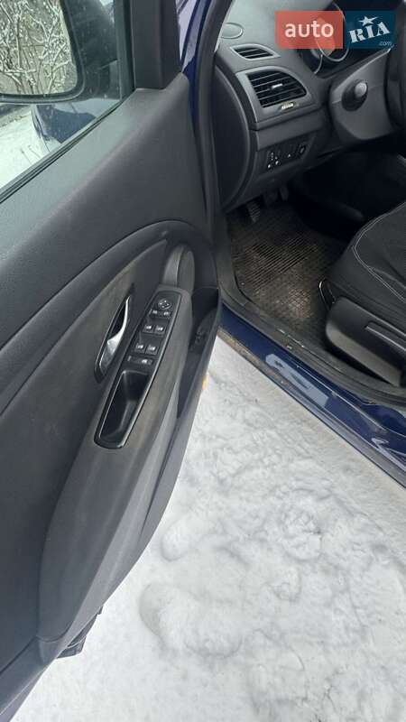 Хетчбек Renault Megane 2009 в Зміїві