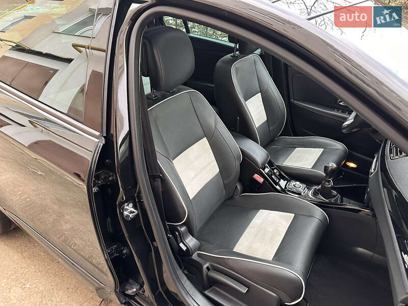 Универсал Renault Megane 2012 в Ивано-Франковске фото 57 Универсал Renault Megane 2012 в Ивано-Франковске