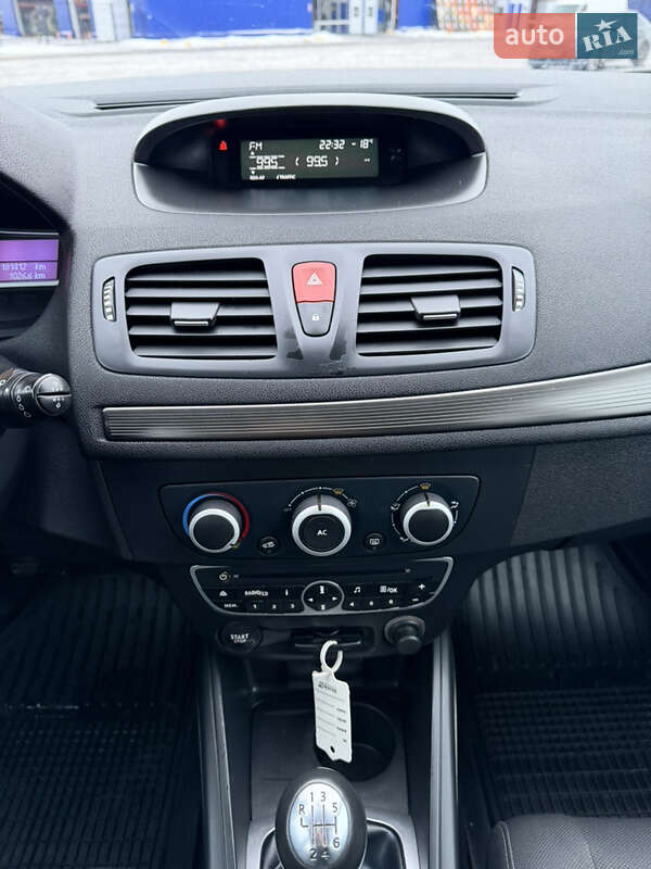 Універсал Renault Megane 2010 в Полтаві фото 17 Універсал Renault Megane 2010 в Полтаві