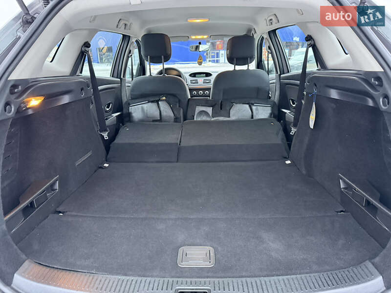 Універсал Renault Megane 2010 в Полтаві фото 45 Універсал Renault Megane 2010 в Полтаві