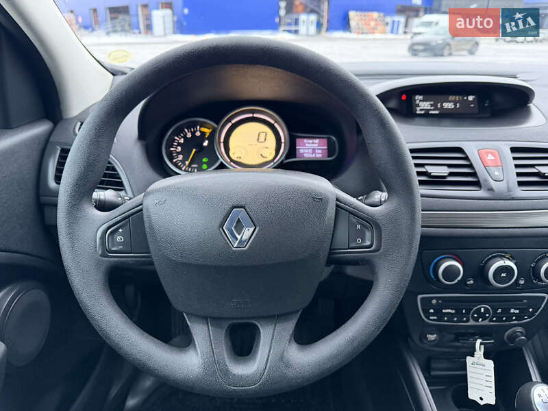 Універсал Renault Megane 2010 в Полтаві фото 136 Універсал Renault Megane 2010 в Полтаві