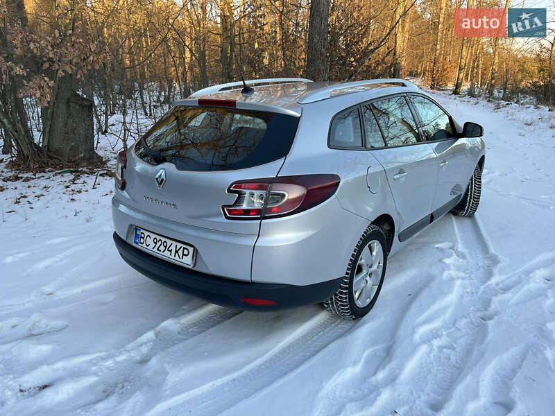 Універсал Renault Megane 2011 в Жовкві
