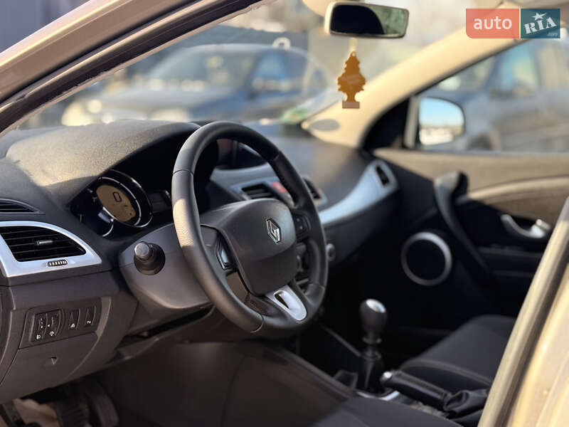 Универсал Renault Megane 2009 в Староконстантинове фото 11 Универсал Renault Megane 2009 в Староконстантинове
