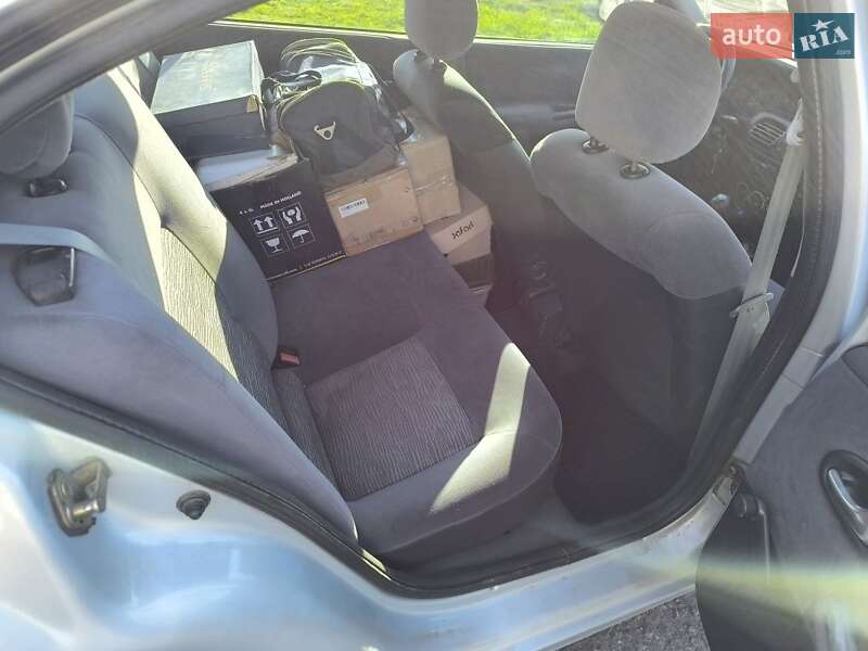 Седан Renault Megane 2003 в Кривому Розі