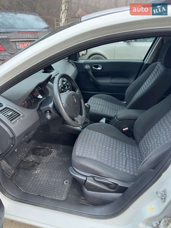 Універсал Renault Megane 2009 в Збаражі фото 15 Універсал Renault Megane 2009 в Збаражі