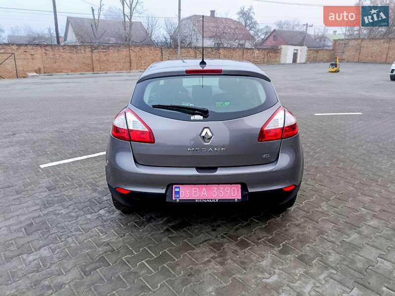Хэтчбек Renault Megane 2012 в Дубно фото 5 Хэтчбек Renault Megane 2012 в Дубно