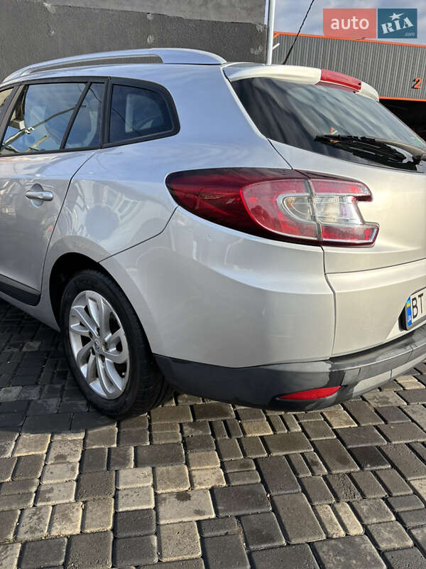 Универсал Renault Megane 2012 в Николаеве фото 4 Универсал Renault Megane 2012 в Николаеве