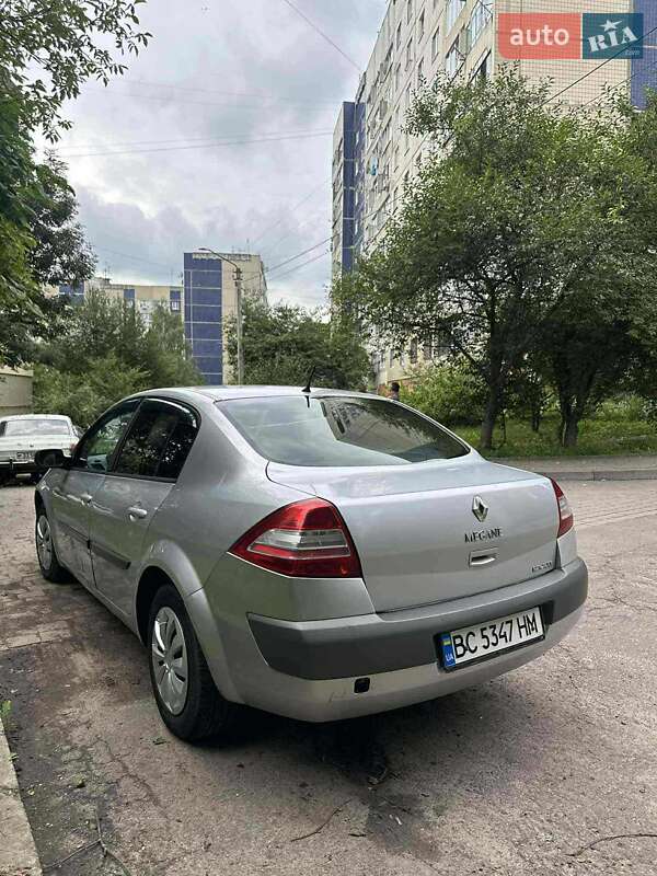 Седан Renault Megane 2006 в Львове