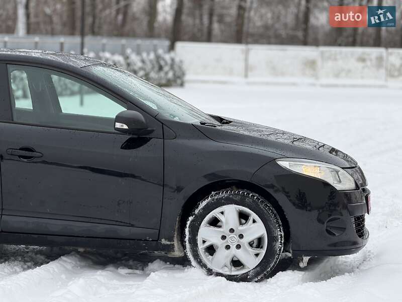 Хэтчбек Renault Megane 2012 в Луцке