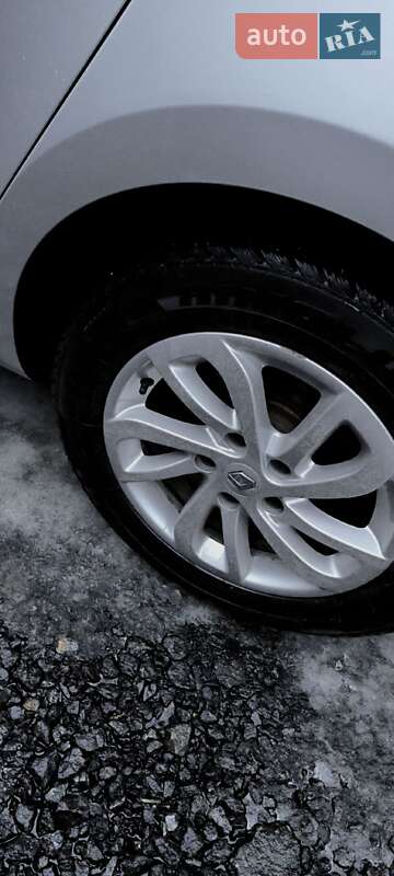 Універсал Renault Megane 2016 в Решетилівці фото 21 Універсал Renault Megane 2016 в Решетилівці