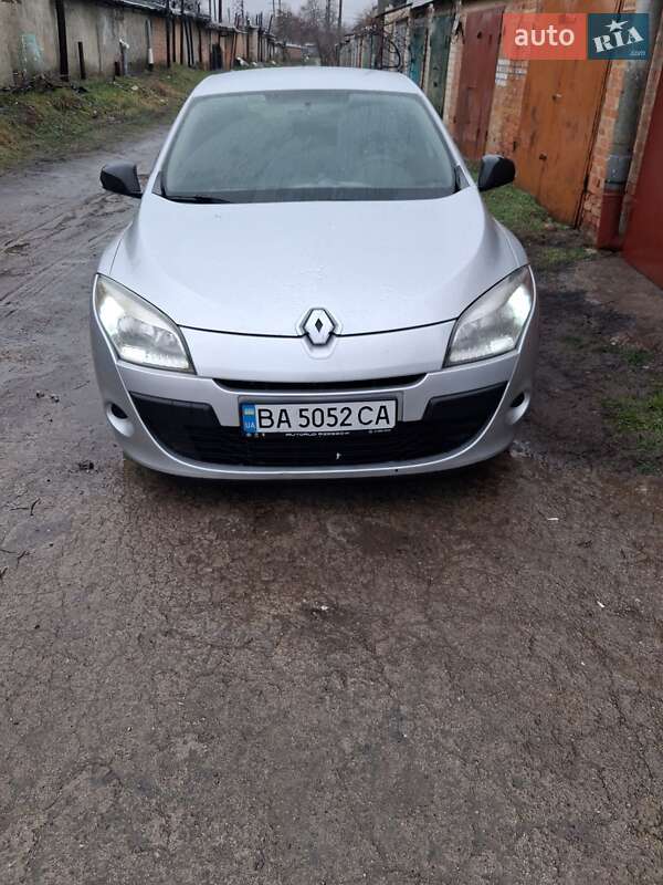 Renault Megane 2010 Renault Megane 2010