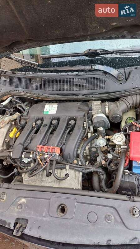 Универсал Renault Megane 2005 в Пулинах