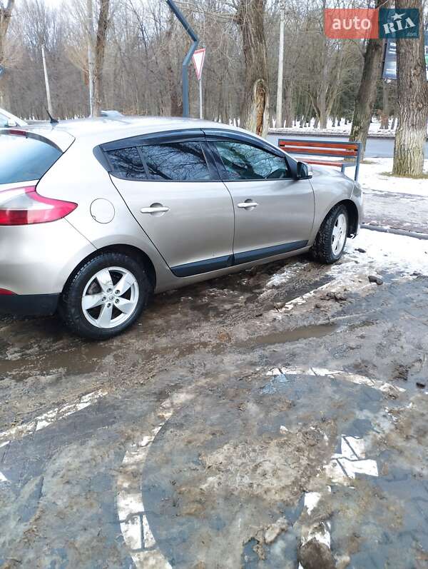Хэтчбек Renault Megane 2010 в Хмельницком фото 5 Хэтчбек Renault Megane 2010 в Хмельницком
