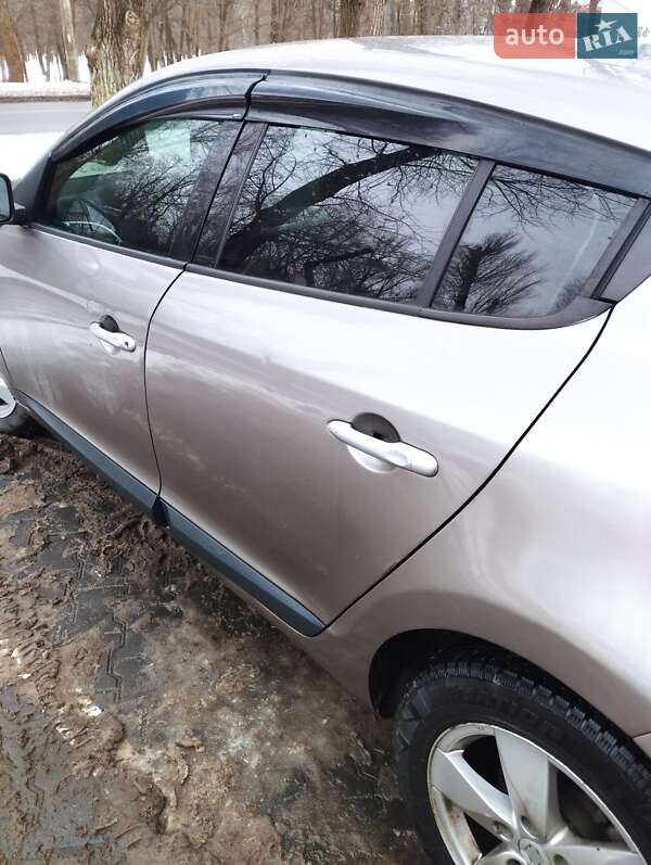 Хэтчбек Renault Megane 2010 в Хмельницком фото 14 Хэтчбек Renault Megane 2010 в Хмельницком