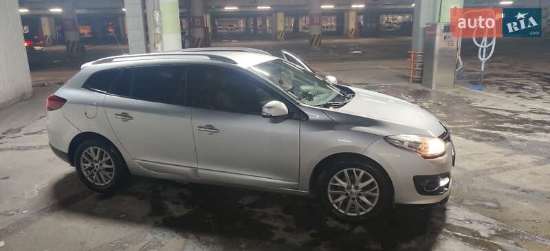 Универсал Renault Megane 2014 в Киеве