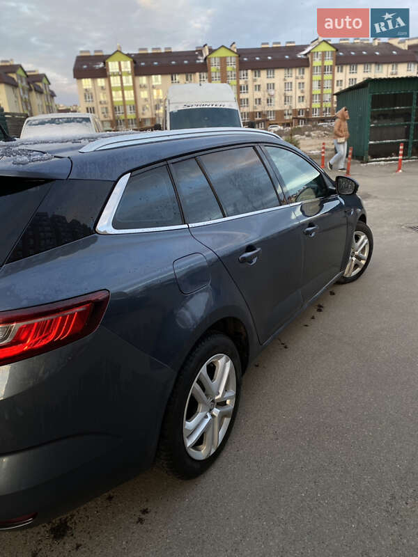 Универсал Renault Megane 2017 в Киеве