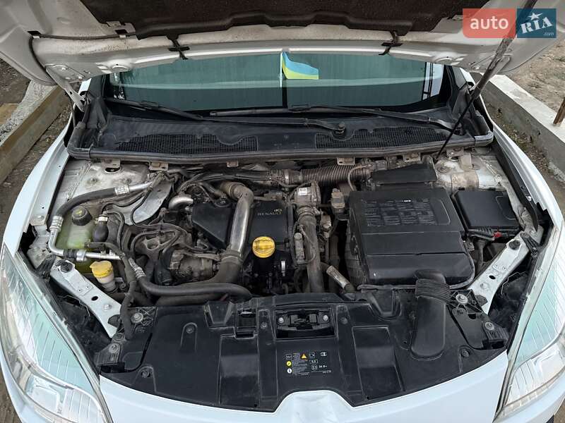 Хэтчбек Renault Megane 2012 в Веселинове