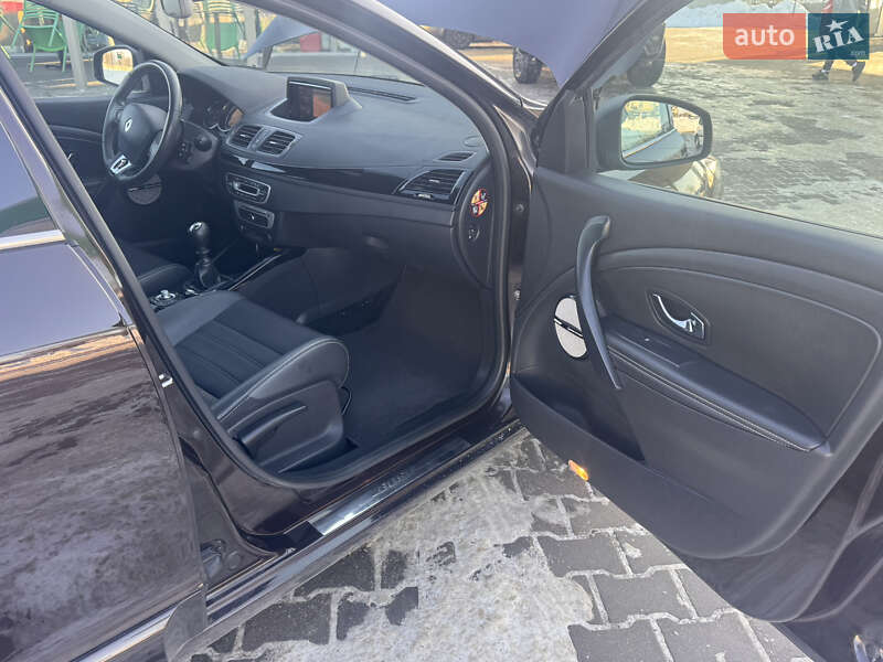 Универсал Renault Megane 2013 в Луцке фото 21 Универсал Renault Megane 2013 в Луцке