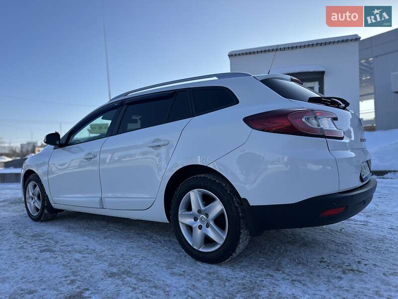 Универсал Renault Megane 2014 в Киеве