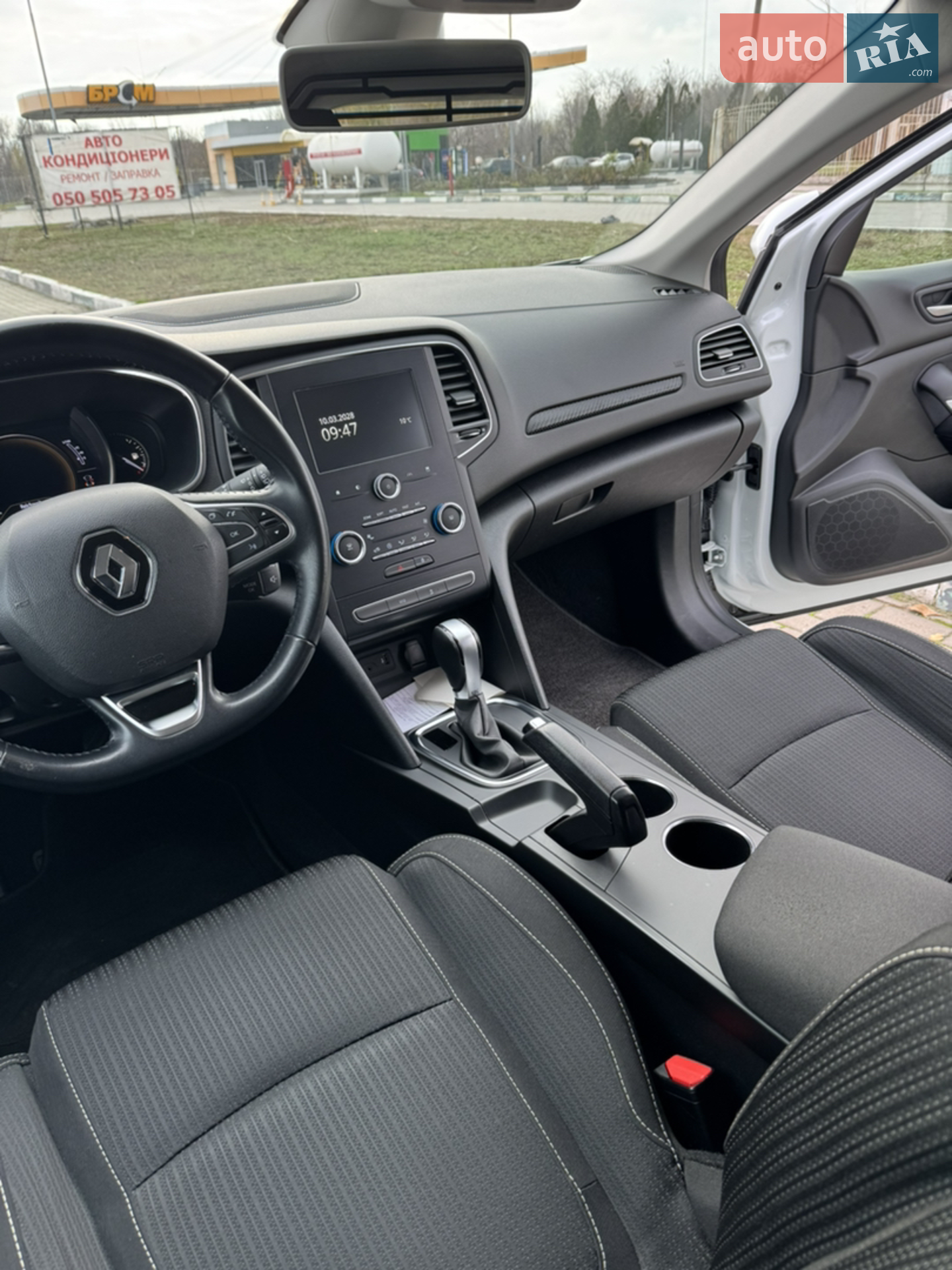 2019 Renault Megane - мініатюра 9