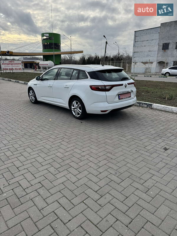 Универсал Renault Megane 2019 в Запорожье фото 19 Универсал Renault Megane 2019 в Запорожье