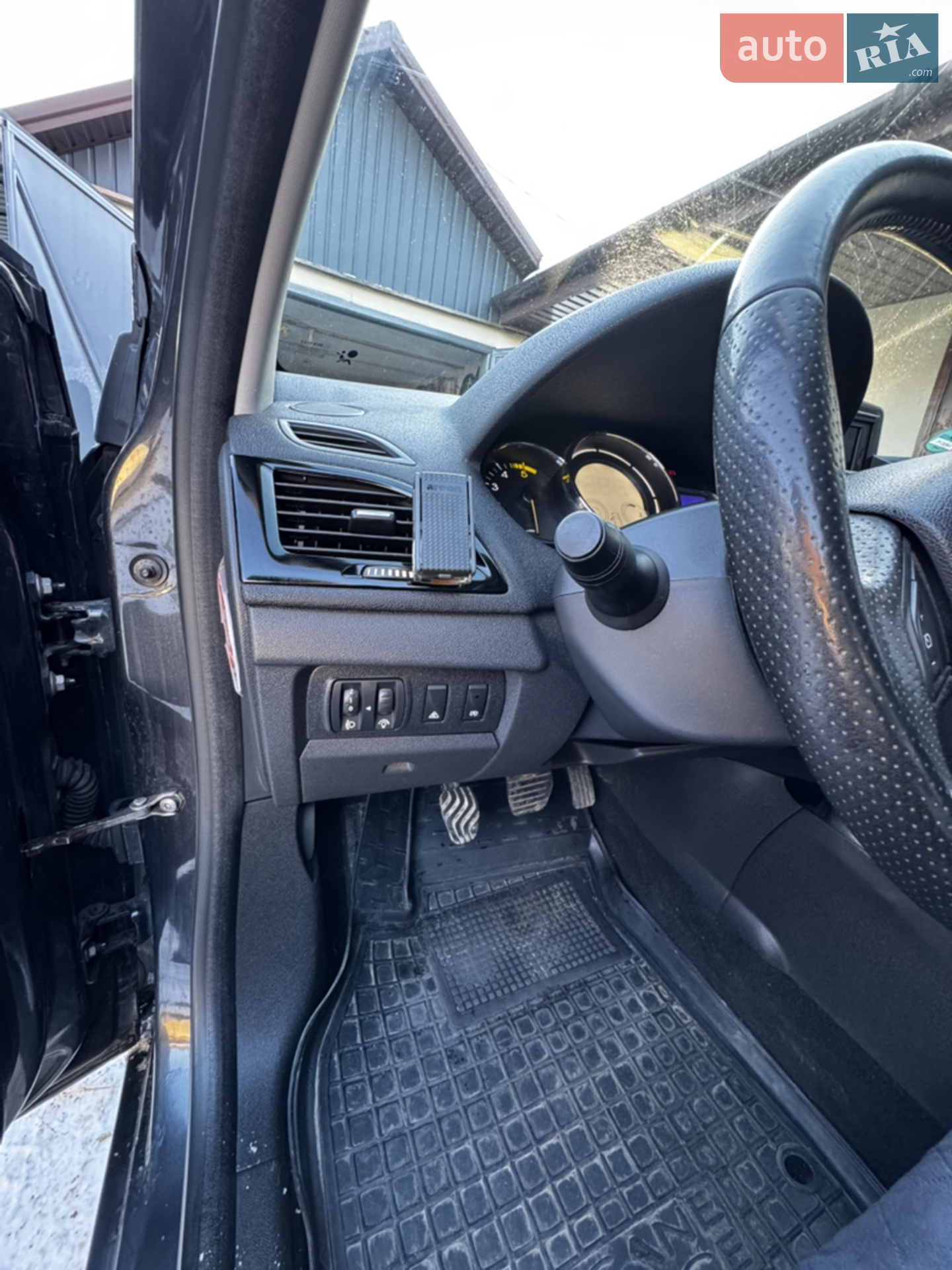 2013 Renault Megane - мініатюра 23