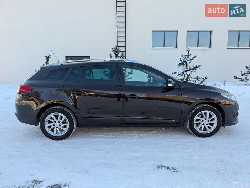 Универсал Renault Megane 2015 в Луцке