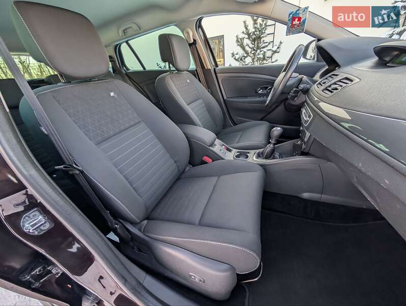 Универсал Renault Megane 2015 в Луцке