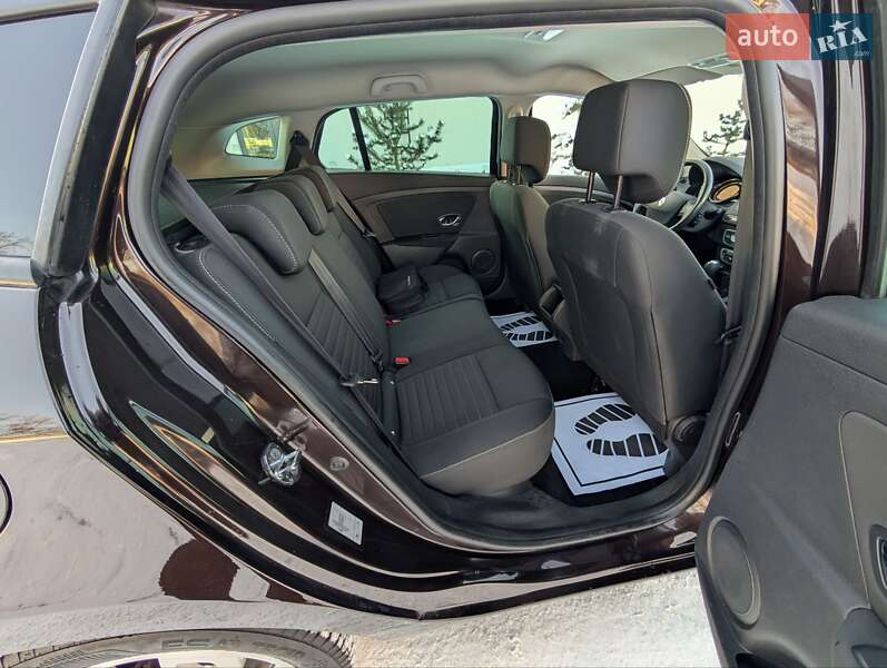 Универсал Renault Megane 2015 в Луцке