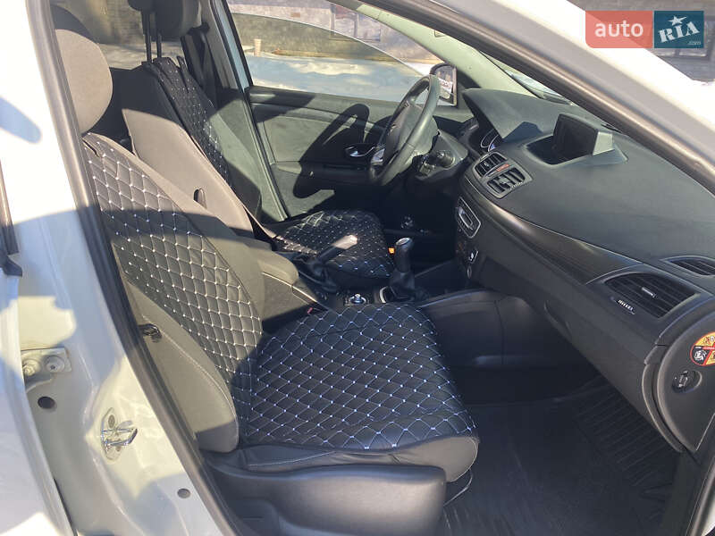 Хэтчбек Renault Megane 2009 в Мукачево