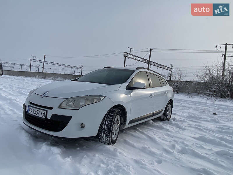 Універсал Renault Megane 2011 в Попільні