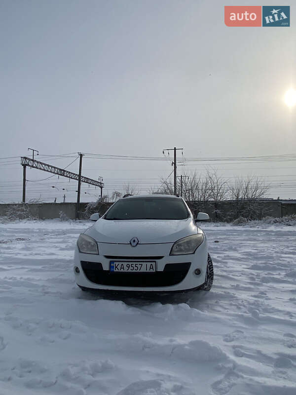 Універсал Renault Megane 2011 в Попільні