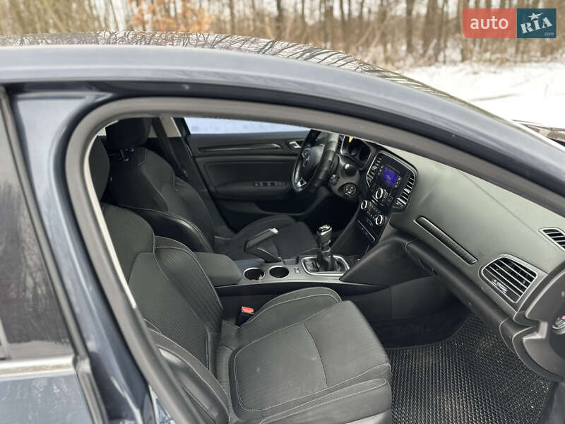 Хэтчбек Renault Megane 2016 в Житомире фото 9 Хэтчбек Renault Megane 2016 в Житомире