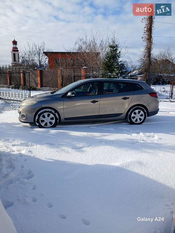 Универсал Renault Megane 2009 в Кривом Роге фото 4 Универсал Renault Megane 2009 в Кривом Роге