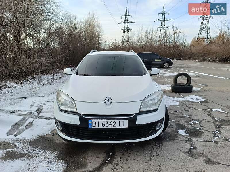 Универсал Renault Megane 2013 в Полтаве фото 9 Универсал Renault Megane 2013 в Полтаве