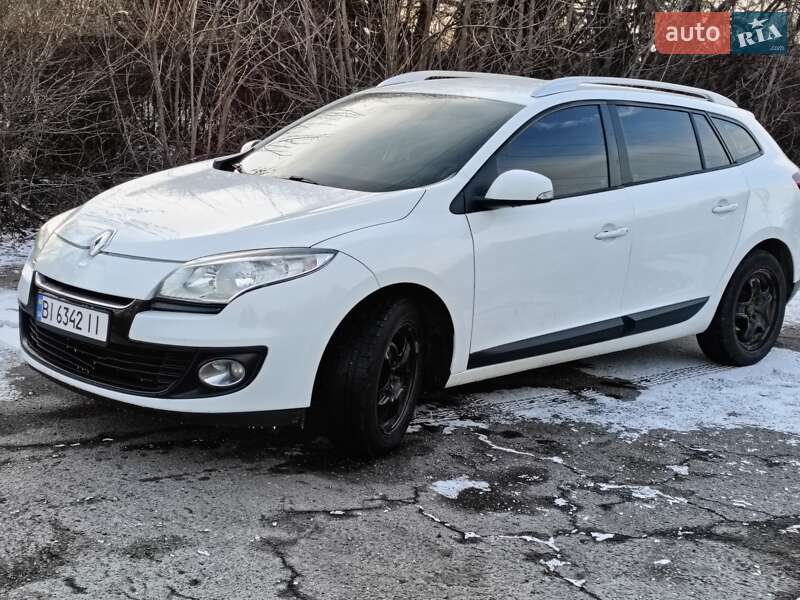 Универсал Renault Megane 2013 в Полтаве фото 21 Универсал Renault Megane 2013 в Полтаве