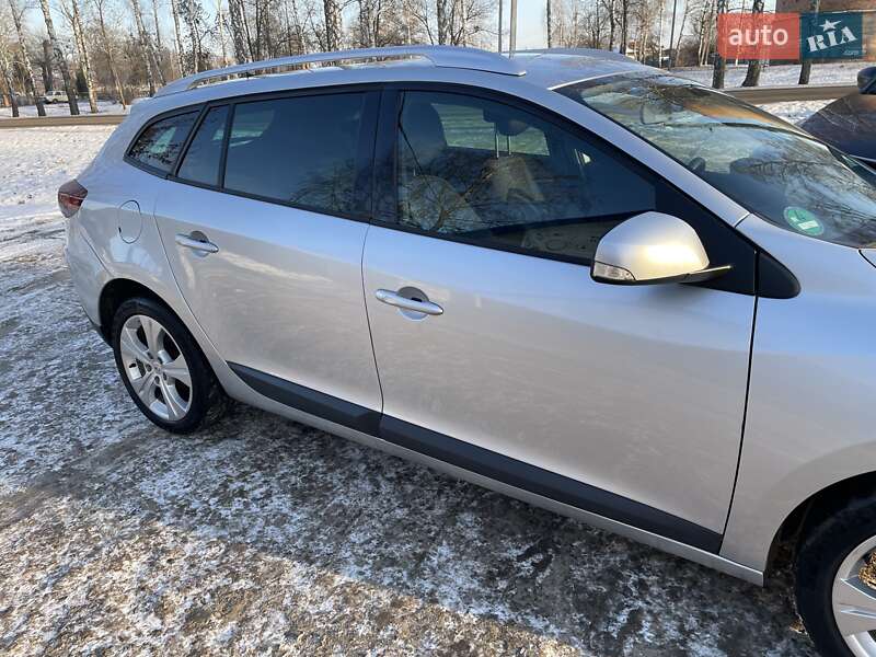 Универсал Renault Megane 2010 в Лебедине